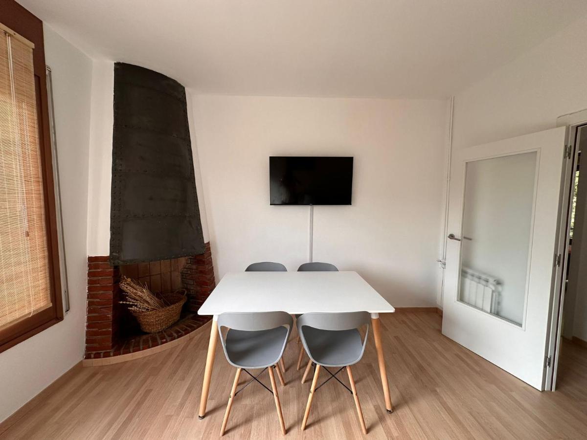 Apartamento El Bressol De La Muntanya Ripoll Exterior foto